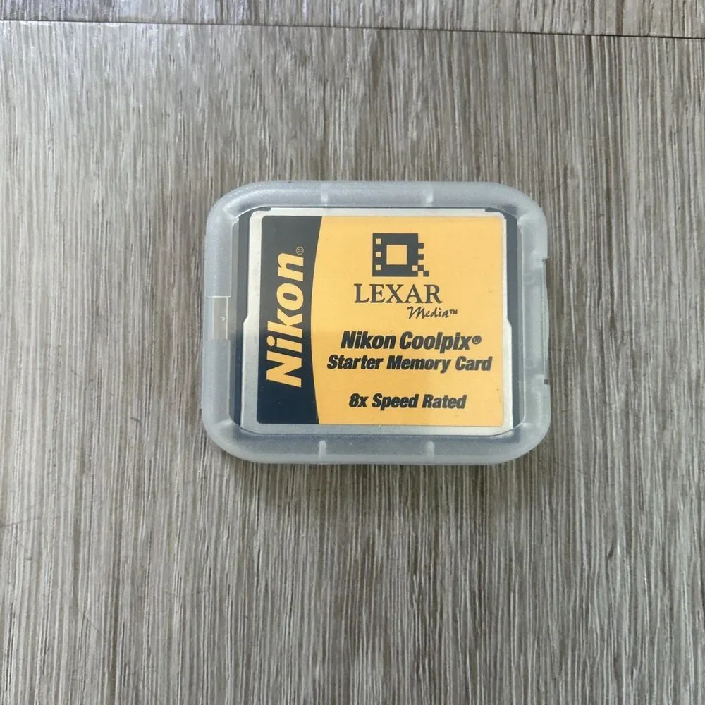 Nikon Coolpix Starter Kit Lexar CompactFlash CF Memory Card 8x Speed Rated Case